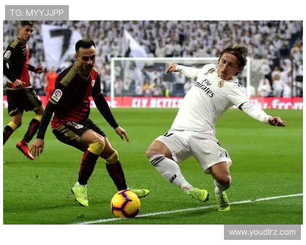 皇马锋线低迷全场无功而返主场被巴列卡诺逼平四连胜止步