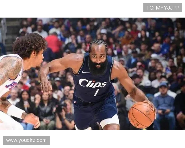 美球迷质疑泰伦卢末节仅让哈登出场2分钟 昨夜55分今役16中5表现低迷